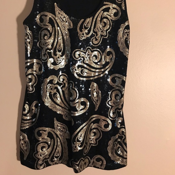 Apt. 9 Black and Gold Sequin Tank Top - Picture 2 of 7